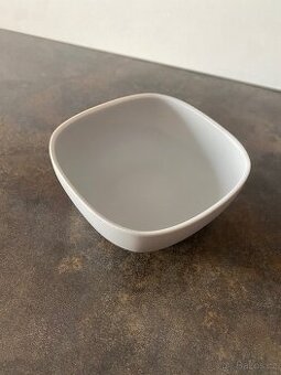 Detska miska Beaba s prisavkou - 1