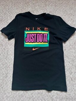 Prodám pánské tričko Nike vel.S