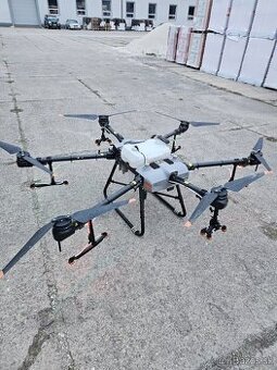 DJI Agras T30 +elektrocentrala + zmiesavac - 1