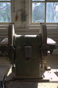 Bruska kotoučová TOS