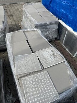 Prodám dlažbu 30x30 šedé barvy