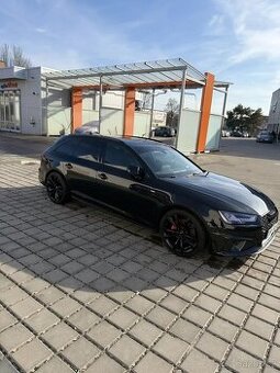 Audi A4 B9 Avant S-line