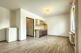 Pronájem bytu 1+kk, 25 m², Orlová, ul. Masarykova třída - 1