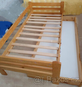 Dřevěná postel 160x80 cm s roštem+šuplík+matrace