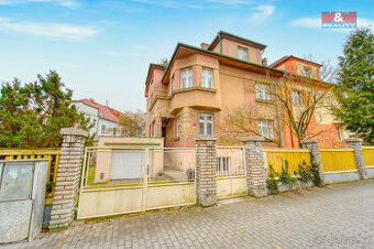 Prodej rodinného domu, 250 m², Plzeň, ul. Schwarzova