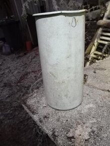 Poklad z garaze - 1