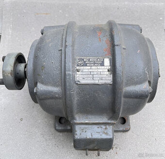 Elektromotor 220V 0,5kW 1420 otáček
