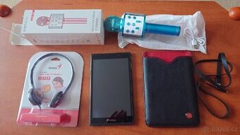 Tablet Prestigio 5GB / MicroSD 32GB / sluchátka