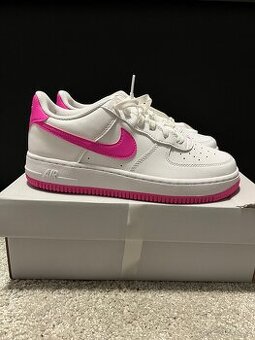 Nike Air Force