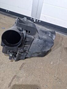 filtr box z Chrysler 300c LX 3.0crd 160kw