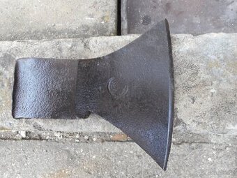 sekera historická tesařská - 1