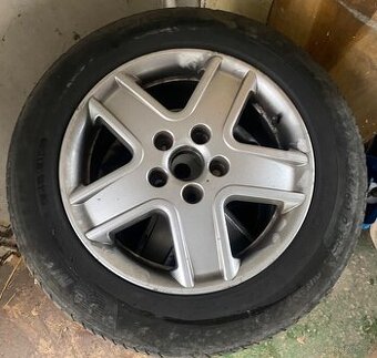 Alu R16 5x112 oreg Vw na slušných letních 205/55 R16