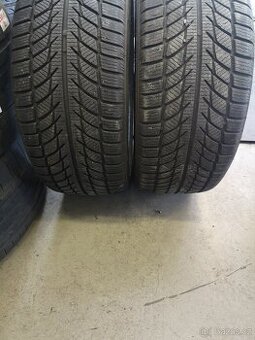 225/40 r18 225/40/18