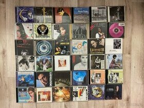 Velké množství CD cca 200ks - 1