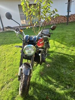 Kawasaki Z 900 RS r.v.2023, najeto 5500 km