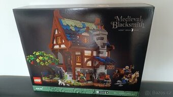 LEGO 21325 Středověká kovárna - 1