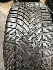 Zimní pneu 235/45R18 98V - 1
