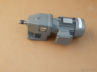 Elektromotor s převodovkou 250W 47 ot./1min.