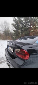 BMW e90 křídlo csl