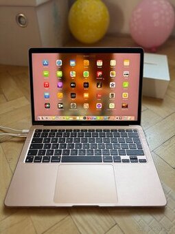 MacBook Air 13 2020 zlatý - 1