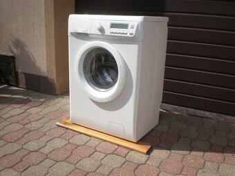 automatická pračka Elektrolux-inspire