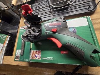 Bosch easycut12 pila aku pilka nanoblade