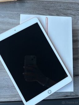 Apple iPad 6 generace