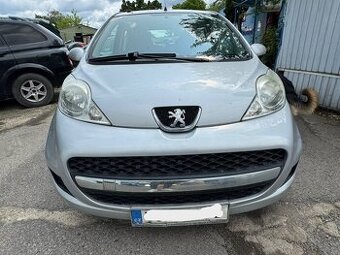 PEUGEOT 107, 1.0 i , najeto 24 tis. km
