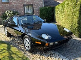 Porsche 928 5.0 S3 V8 – rok 1986