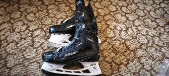 Brusle Bauer Supreme Mach