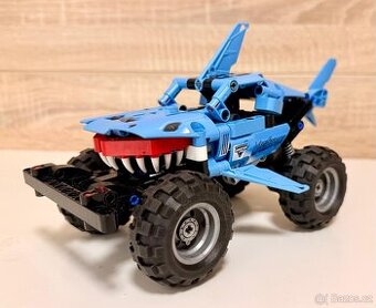 Lego Technic 42134 Monster Jam Megalodon