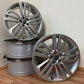 AUDI Q5/SQ5 5x112 R20 ET39 8.0Jx20 66,6mm