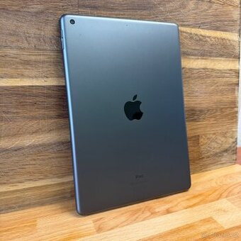 iPad 8 32GB (12 měsíců záruka)