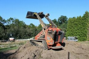 Zemní práce mininakladačem Ditch Witch v Karlových Varech