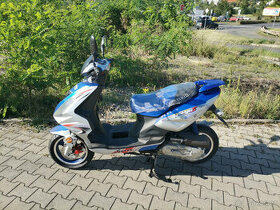 Skútr bez dokladů 125 ccm nový, nejetý - 1