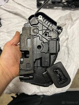 Zámky dveří  Škoda Superb 3 Kodiaq Octavia 4 Karoq Enyaq