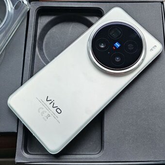 Zánovní VIVO X200 PRO 5G 16 /512 GB TITANIUM