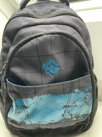 BAGMASTER, lehký batoh pro větší školáky