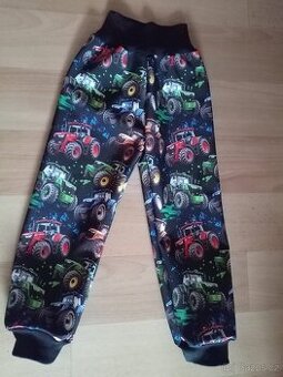 Nové softshell kalhoty v. 110 /116