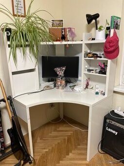 Rohový pracovní stůl