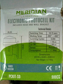 Soumrakový spínač s fotobuňkou.