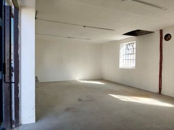 Sklad nebo garáž - 1