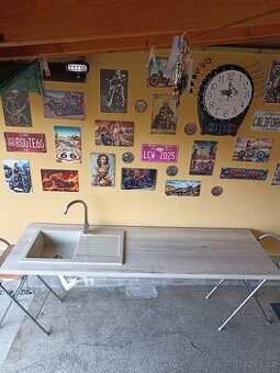 Granitový dřez+Kvalitní dřezová baterie+pr..deska