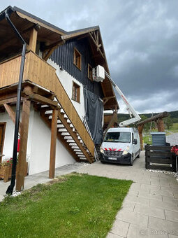 Montazni pracovni plosina