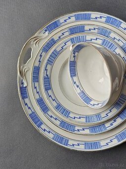 Vynikající porcelánová čajová souprava Bareuther (1931-1950)