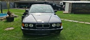BMW E32 5.0 R12
