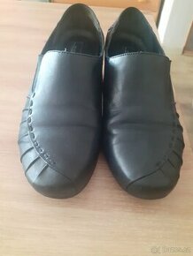 Dámské černé kožené boty