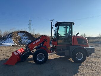 Teleskopický kloubový nakladač ER1500F