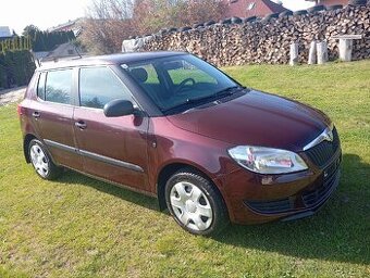 Prodám Škoda Fabia 1,2 i R,V 2011