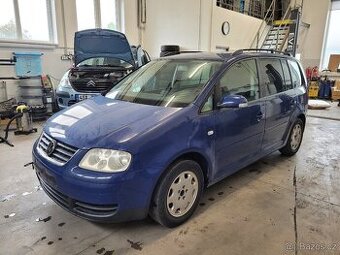 VW TOURAN - NÁHRADNÍ DILY, MOTOR K.O.